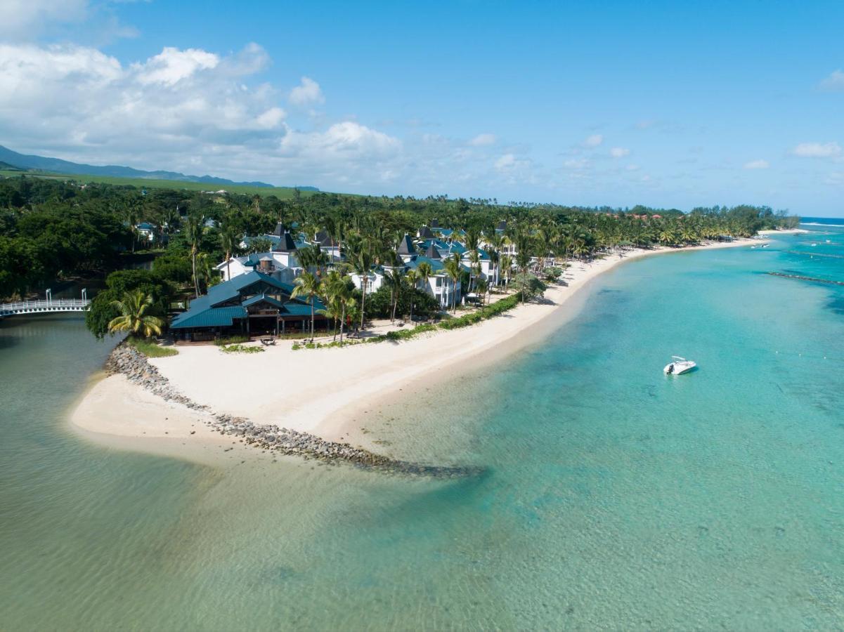 传承太妃高尔夫及健康度假村 贝尔欧布莱 外观 照片 Aerial view of the resort