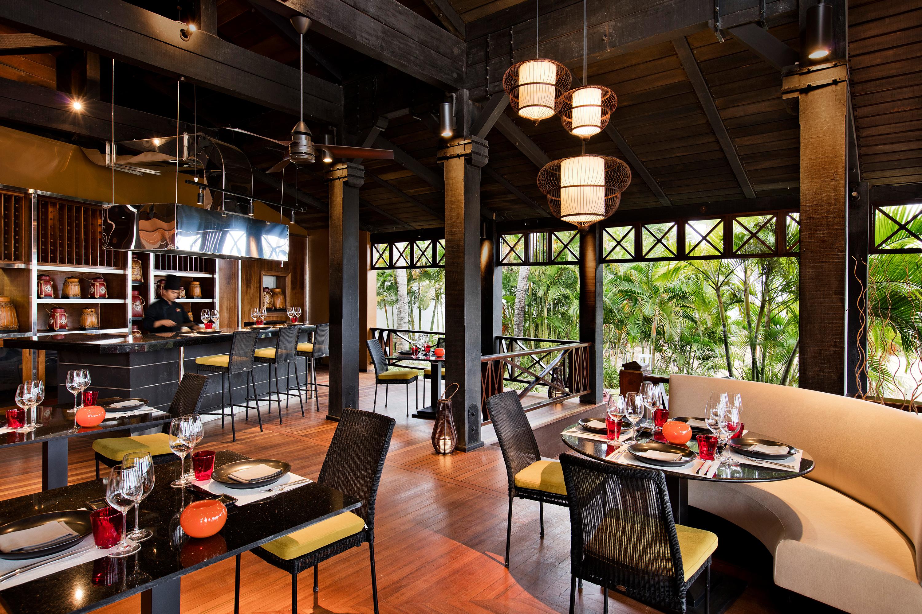 传承太妃高尔夫及健康度假村 贝尔欧布莱 外观 照片 The interior of the restaurant